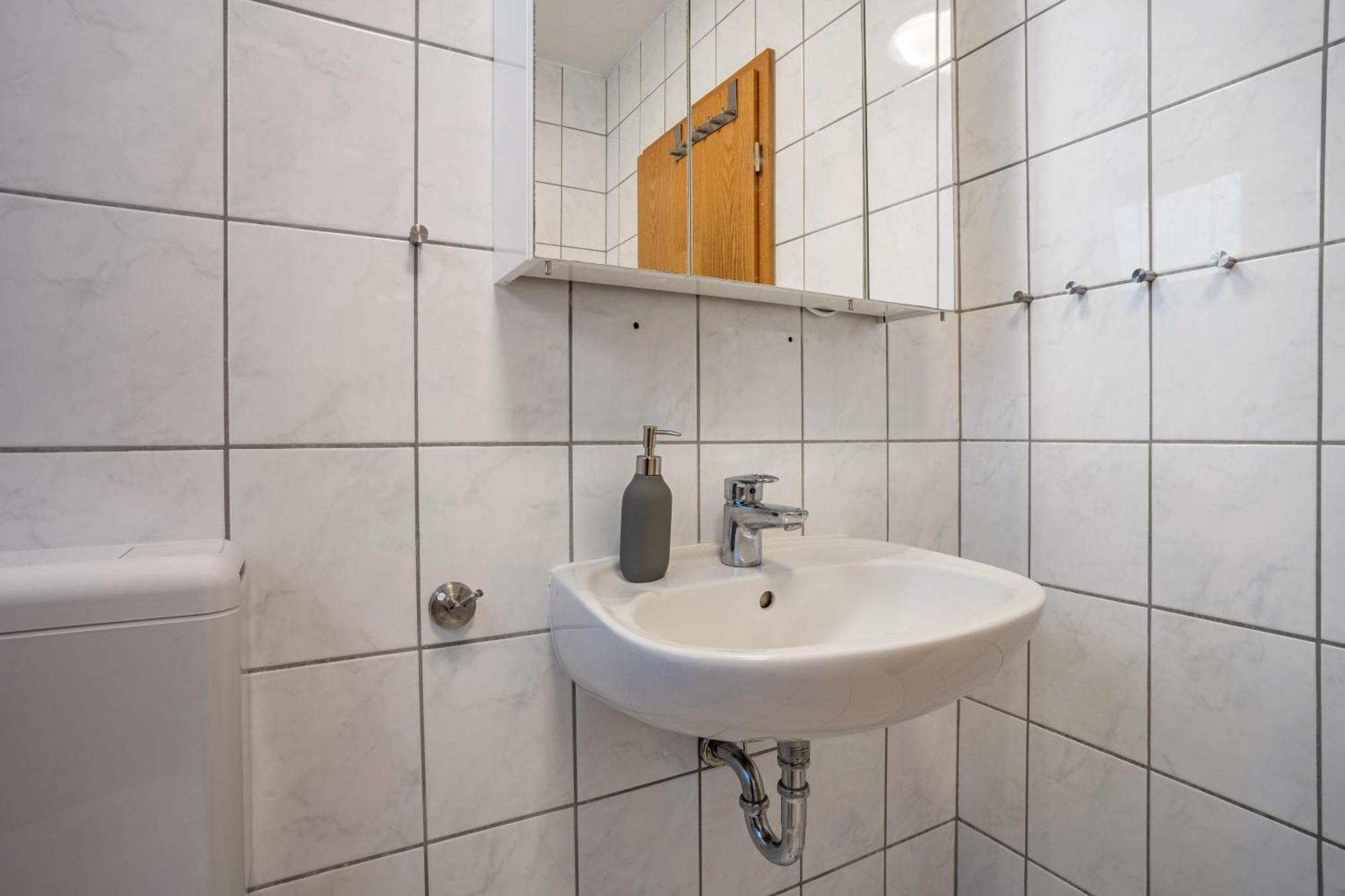 Haus Frohsinn - 3 Apartment Ostseebad Binz